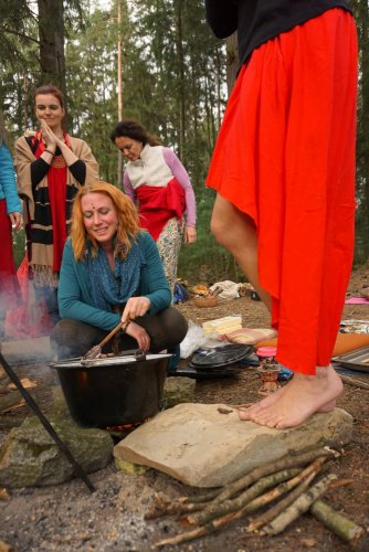 Navaratri- výživný a zdrojovací pobyt pro ženy 15.-19.4.2026